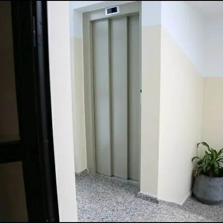 Apartment Esmeralda *